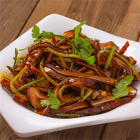Pig's Ear in Garlic Sauce D04 蒜汁猪耳